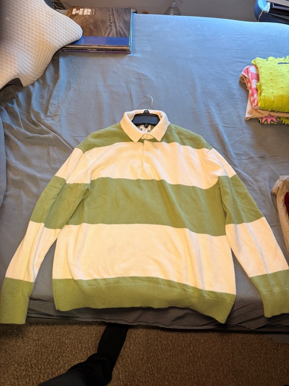 H&M Green and White Striped V-Neck Polo Sweater